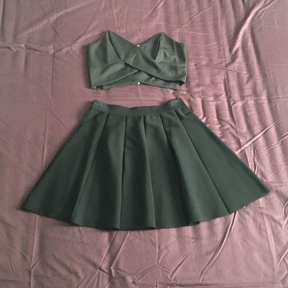 Foreign Exchange Crop - Picture 3 of 5